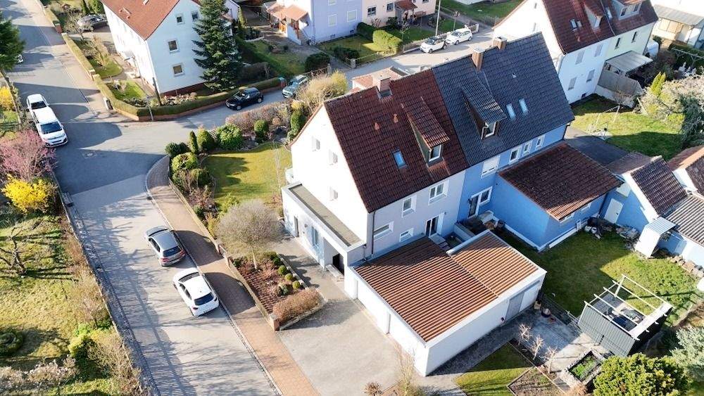Doppelhaushälfte Neuendettelsau - 5 Zimmer, 173 m&sup2;, 520.000&euro; | Angebot:23969408