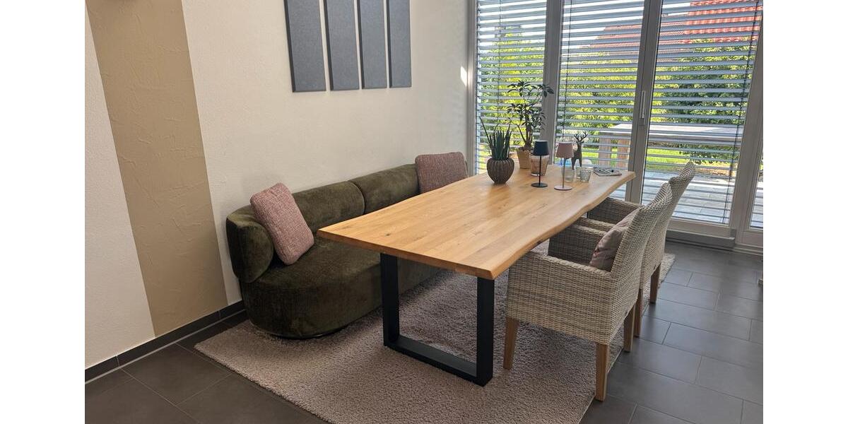 Einfamilienhaus Berg bei Neumarkt in der Oberpfalz - 7 Zimmer, 199 m&sup2;, 2.500&euro; | Angebot:27614304