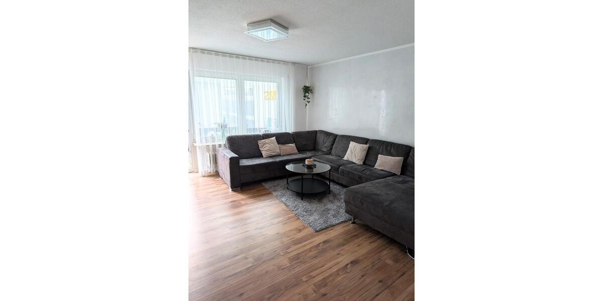 Provisionsfrei Reiheneckhaus mit Wintergarten & Stellplätze 4 zimmer