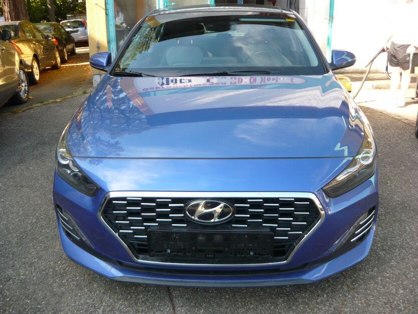 Hyundai i30 17.600 km 20.200 € Erlangen 91058