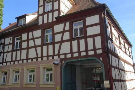 Gewerbeobjekt Herzogenaurach - 6 Zimmer, 450.000&euro; | Angebot:24043879