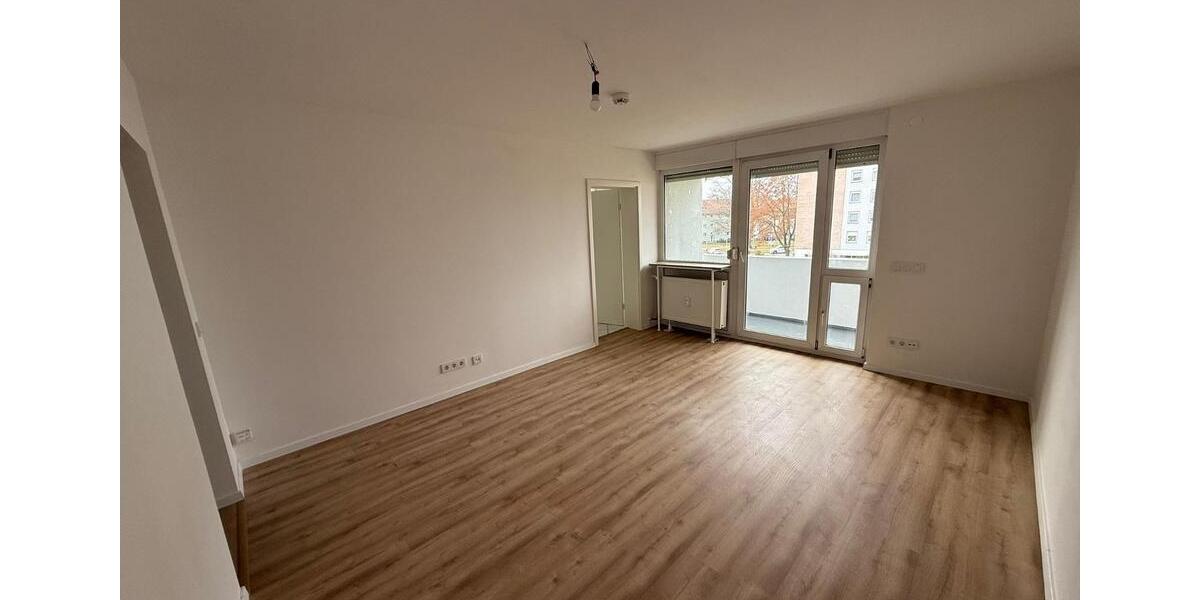 ERSTBEZUG nach Modern. 3,5 Zi. Wohnung + Balkon + Abstellkammer 3 zimmer