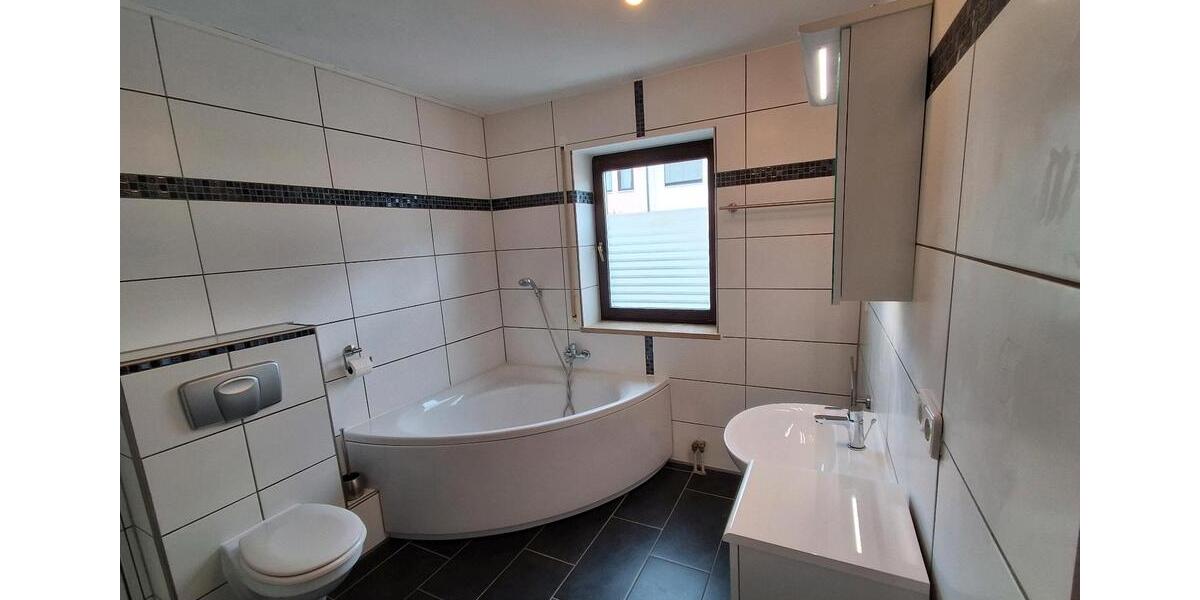 Erdgeschoßwohnung Erlangen Am Anger - 2 Zimmer, 40 m&sup2;, 700&euro; | Angebot:26678807