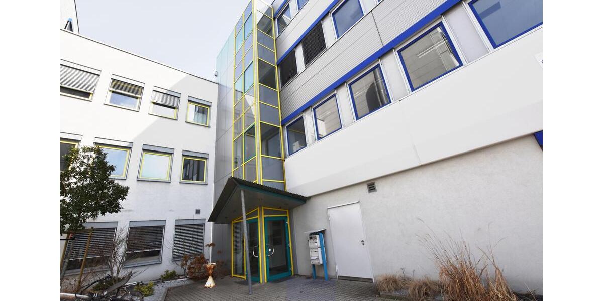 ERLANGEN WETTERKREUZ - BÜROS - TEEKÜCHE - PARKPLÄTZE - BAB 373ÖPNVAIRPORT zimmer