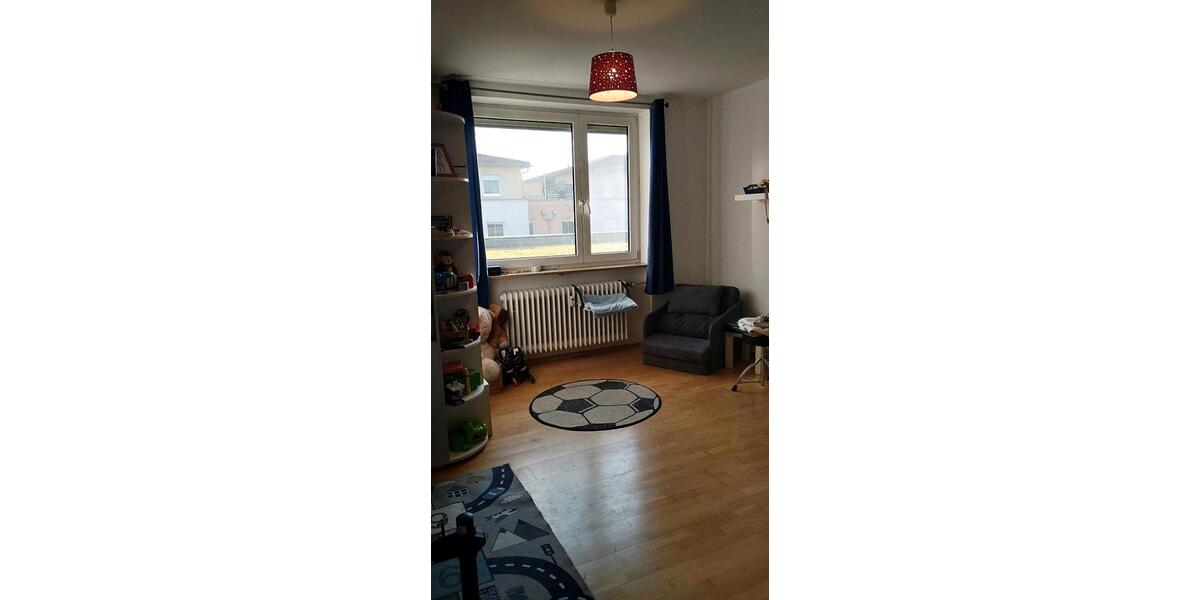 4 Zimmer Wohnung mit riesiger Dachterrasse mitten in Erlangen 4 zimmer