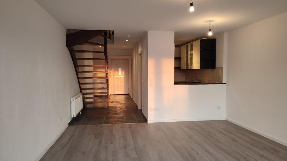 NBG Werderau 2,5 Zimmer Maisonette Wohnung 2.OG (von Privat) zimmer