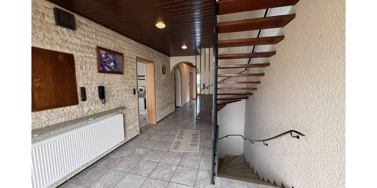 Einfamilienhaus Büchenbach Tennenlohe - 6 Zimmer, 174 m&sup2;, 629.000&euro; | Angebot:25983266