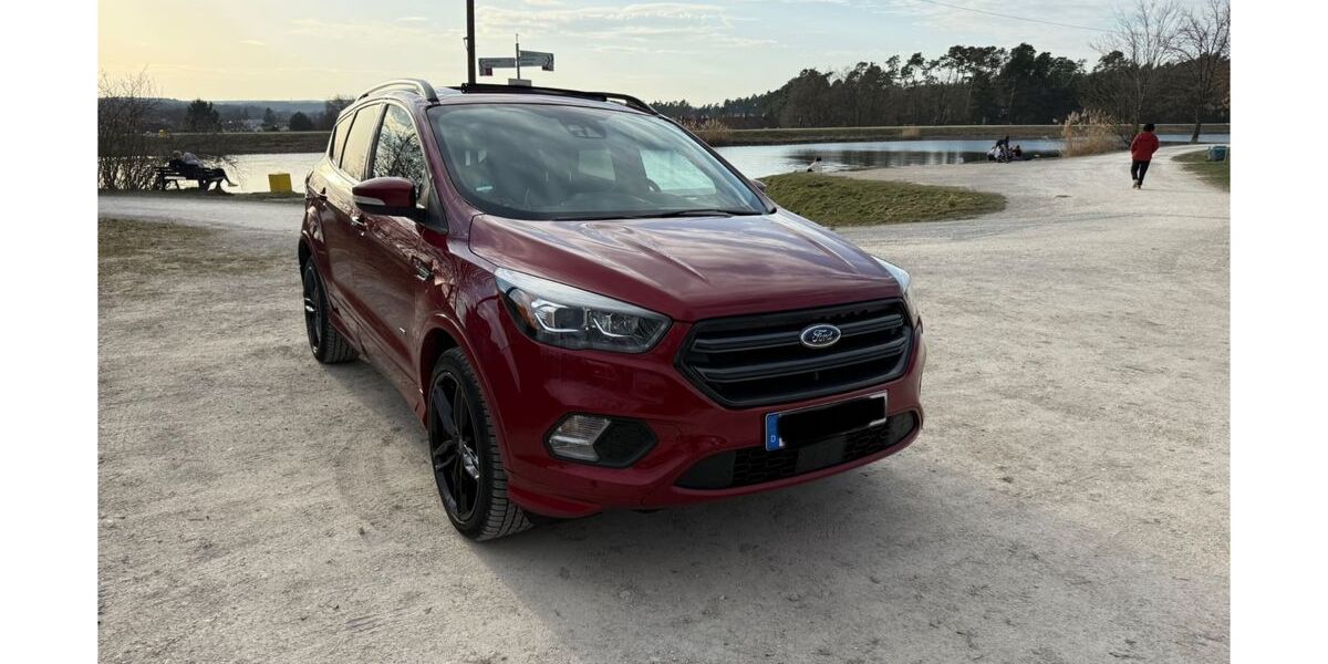 Ford Kuga 166.000 km 14.999 &euro; Nürnberg 90471