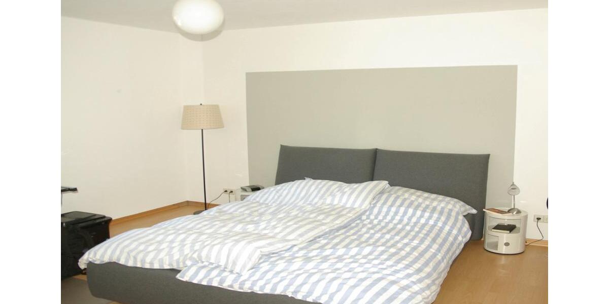 Etagenwohnung Nürnberg Herrnhütte - 1.5 Zimmer, 65 m&sup2;, 990&euro; | Angebot:27604755