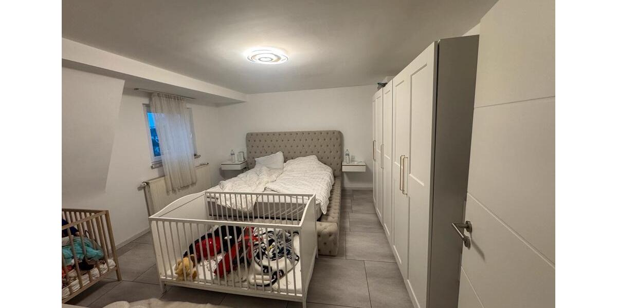 Reihenhaus Zirndorf - 4 Zimmer, 119 m&sup2;, 1.720&euro; | Angebot:25161968