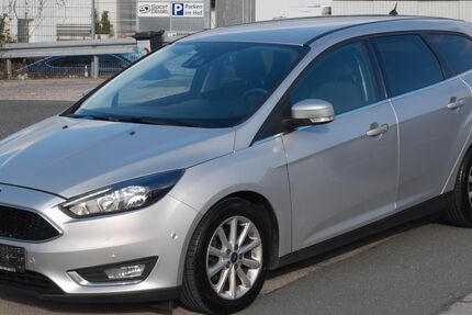 Ford Focus 136.700 km 7.490 € Postbauer-Heng 92353