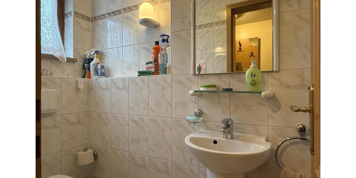 Einfamilienhaus Nürnberg Holzheim - 6 Zimmer, 200 m&sup2;, 2.100&euro; | Angebot:25414509