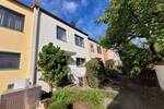 *** Wohnen in BESTLAGE *** Charmantes Reihenmittelhaus Garten Garage mit Potential