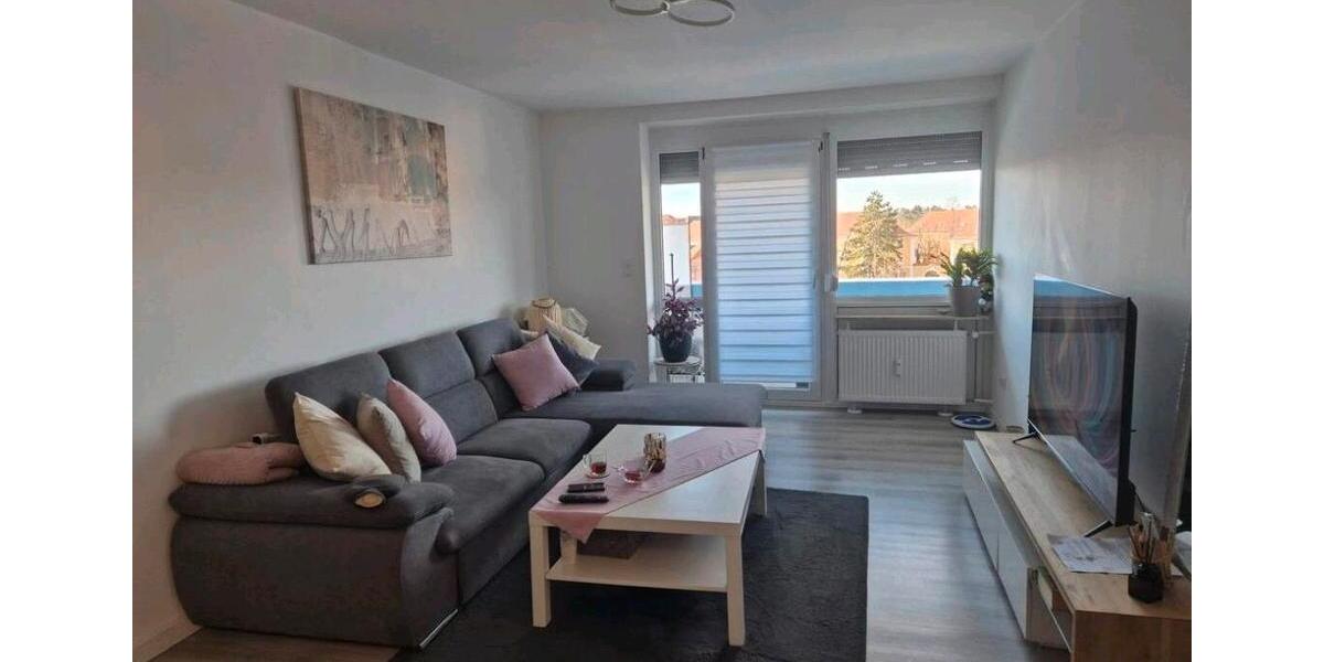 Etagenwohnung Nürnberg Langwasser - 2 Zimmer, 65 m&sup2;, 880&euro; | Angebot:25793602