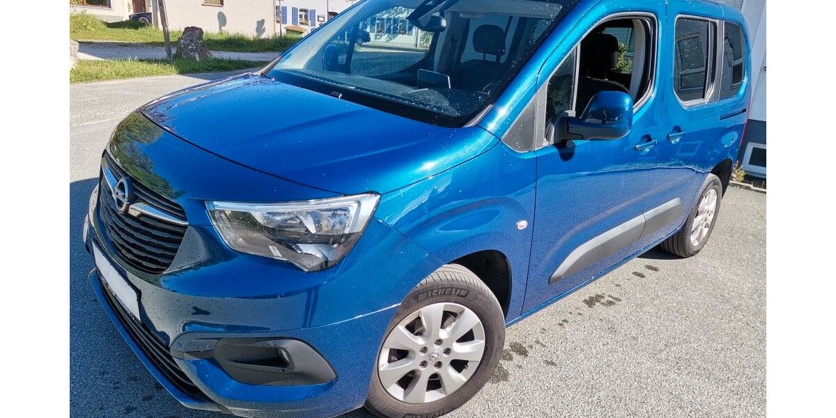 Opel Combo 122.620 km 14.799 &euro; Fürth 90762