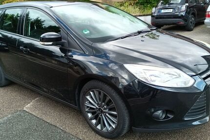 Ford Focus 217.000 km 4.900 &euro; Roth 91154