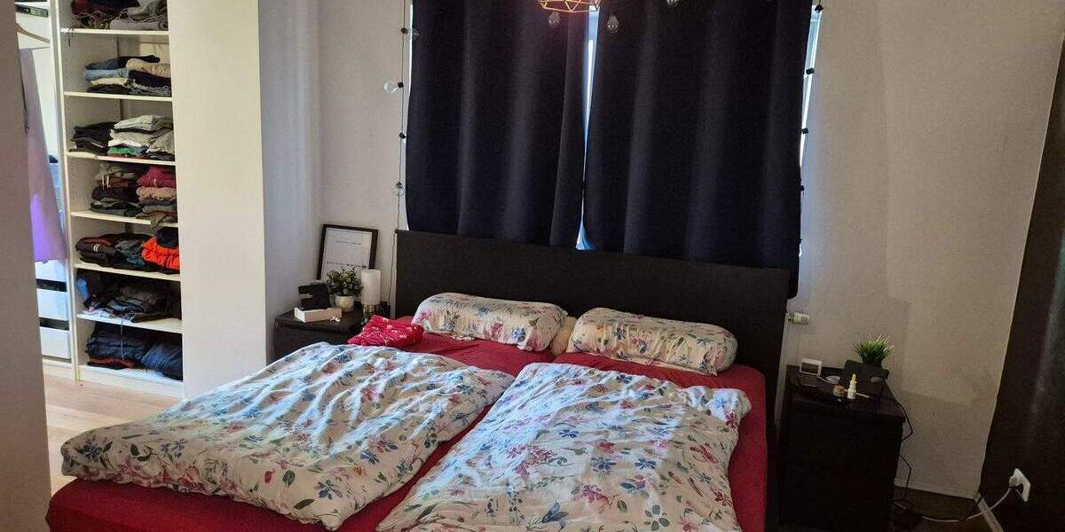 Etagenwohnung Heroldsberg - 2 Zimmer, 93 m&sup2;, 299.000&euro; | Angebot:25778062