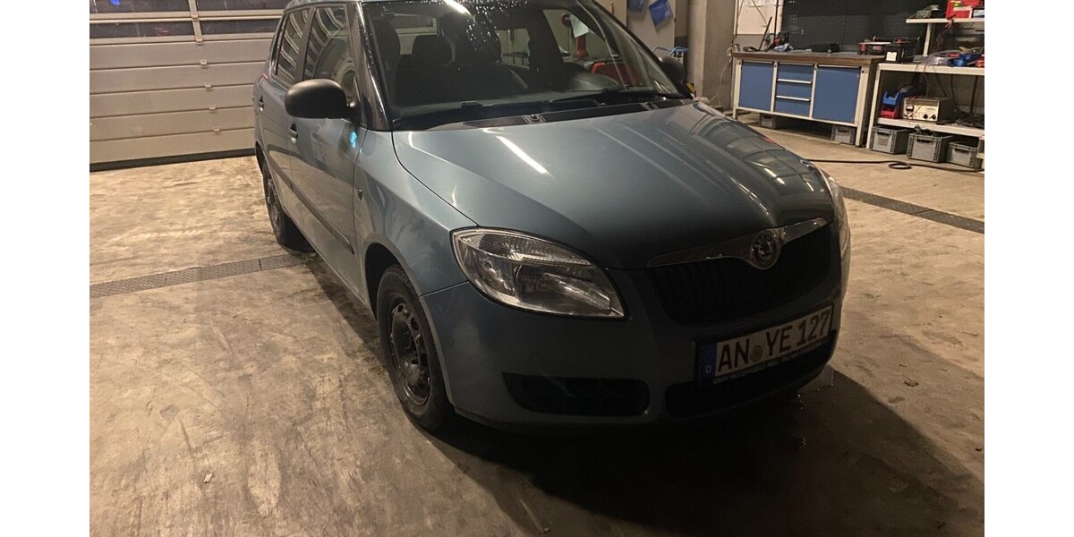 Skoda Fabia 104.075 km 2.999 € Fürth 90744