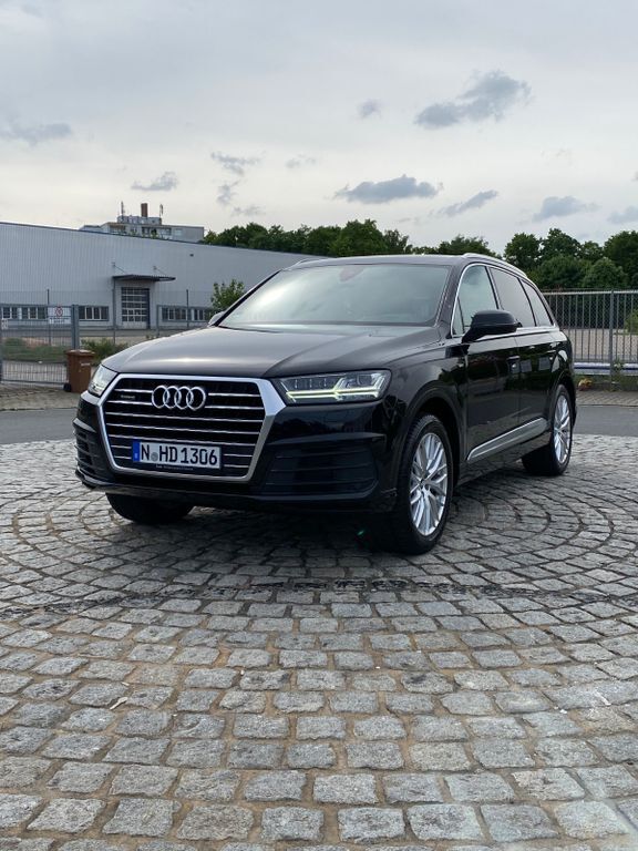 Q7