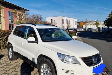 VW Tiguan /Sport & Style Panoram 250.000 km 8.900 € Nürnberg 90403