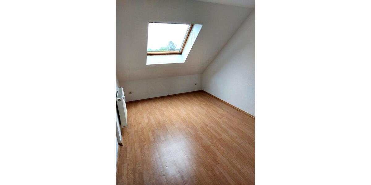 Dachgeschoßwohnung Nürnberg Gibitzenhof - 2 Zimmer, 62 m&sup2;, 219.000&euro; | Angebot:26480625