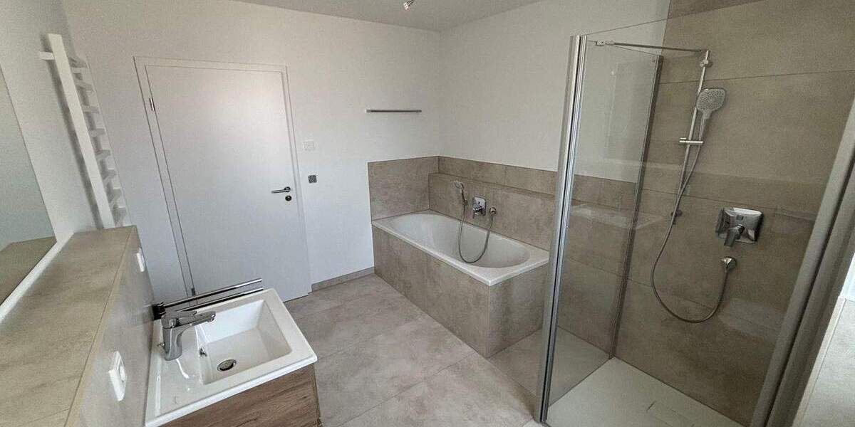 Etagenwohnung Nürnberg Fischbach - 3 Zimmer, 72 m&sup2;, 436.000&euro; | Angebot:25770817