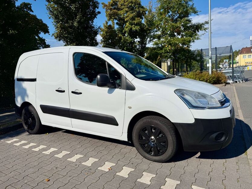 Citroen Berlingo 98.600 km 6.900 € Schwarzenbruck 90592