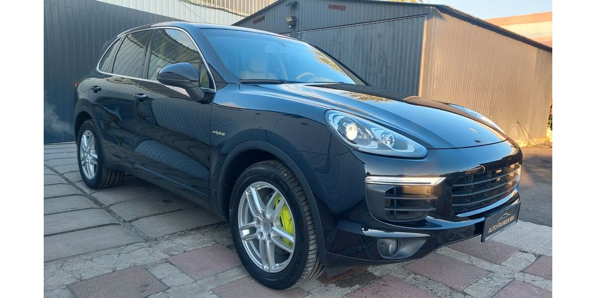 Porsche Cayenne 92.000 km 32.750 &euro; Nürnberg 90408