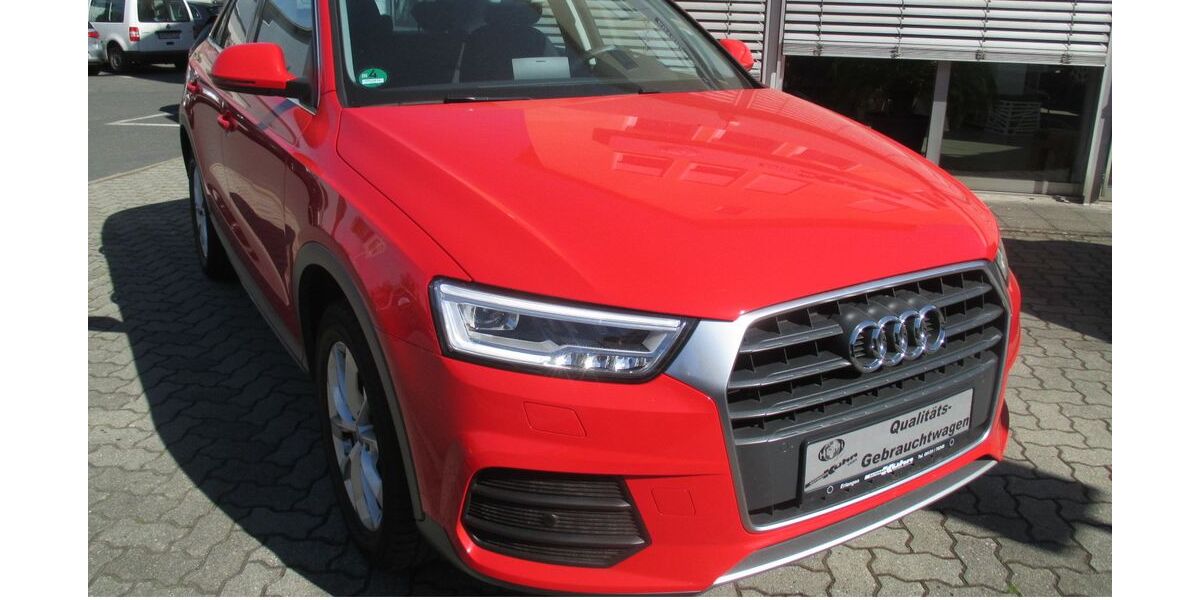 Audi Q3 54.120 km 17.370 &euro; Erlangen 91052