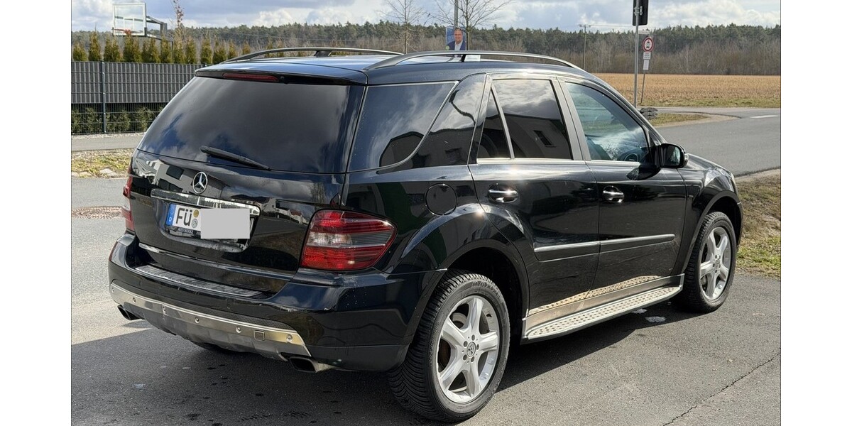 Mercedes-Benz ML 320 293.500 km 7.900 &euro; Langenzenn 90579