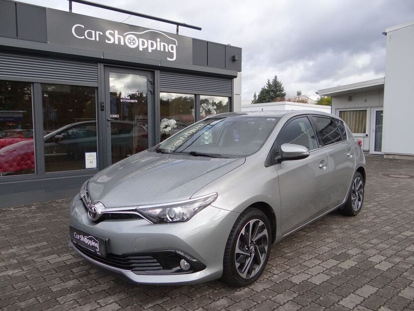 Toyota Auris 79.980 km 10.990 € Roth 91154