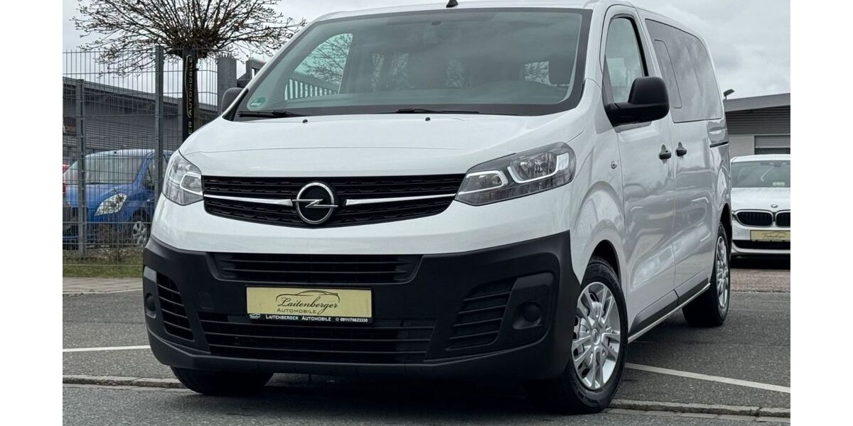 Opel Vivaro 112.000 km 21.900 &euro; Fürth 90763