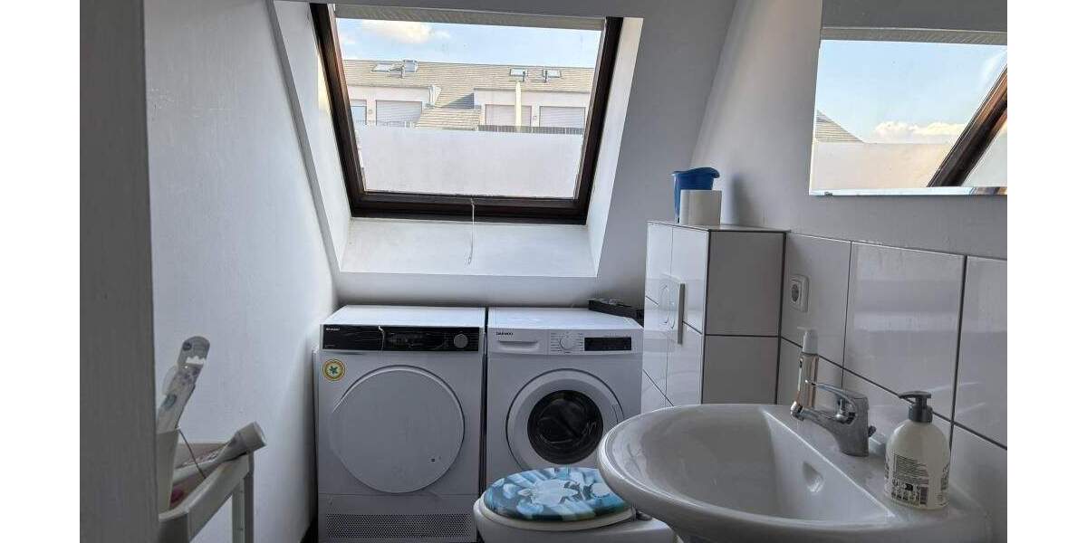 Etagenwohnung Erlangen Erlangen-Süd - 4 Zimmer, 90 m&sup2;, 345.000&euro; | Angebot:25734643