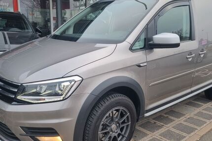 VW Caddy 112.900 km 23.950 &euro; Nürnberg 90431