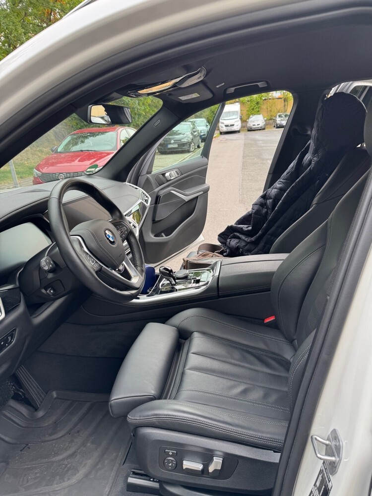 BMW X5 28.471 km 64.500 € Nürnberg 90403