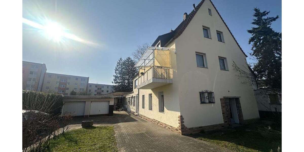 Einfamilienhaus Fürth Bislohe - 10 Zimmer, 240 m&sup2;, 980.000&euro; | Angebot:27463494