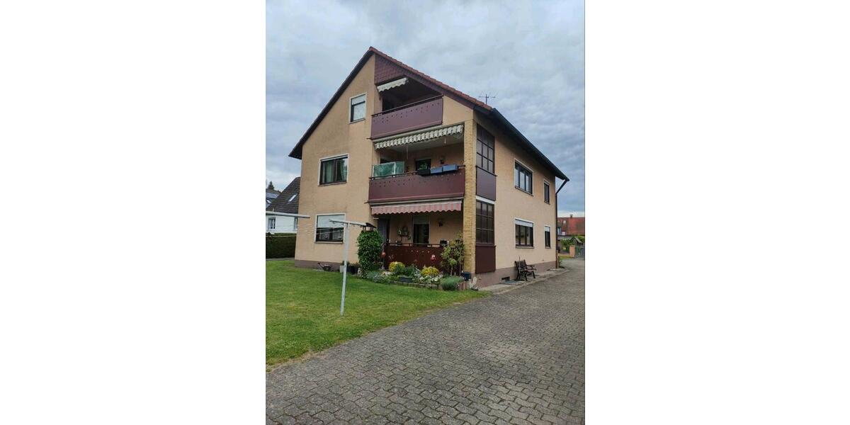 Etagenwohnung Allersberg Eismannsdorf - 4 Zimmer, 114 m&sup2;, 850&euro; | Angebot:26565046