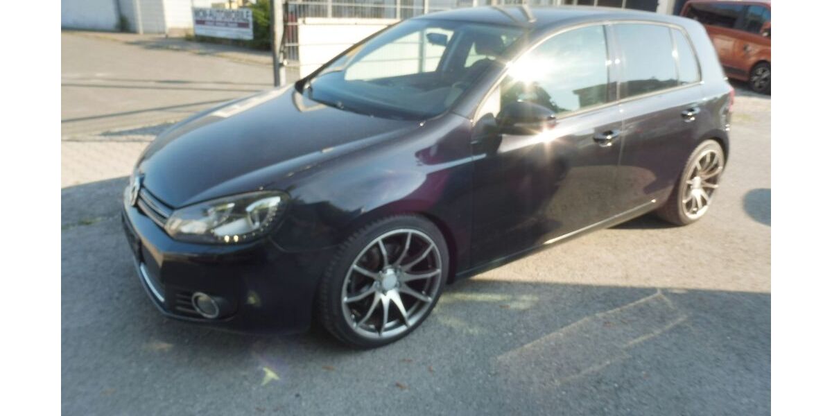 VW Golf 102.028 km 5.500 &euro; Fürth 90763