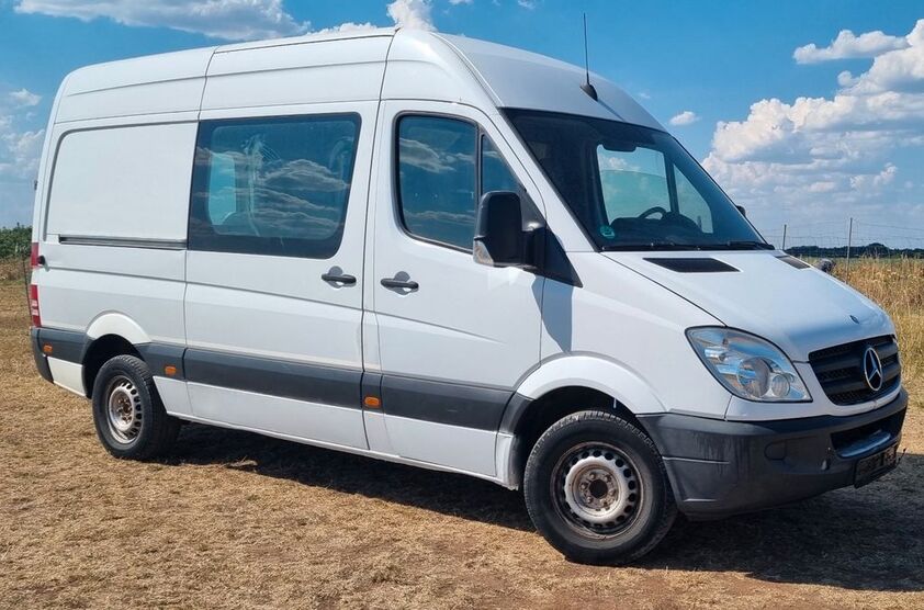 Mercedes-Benz Sprinter 260.000 km 6.666 € Fürth 90763