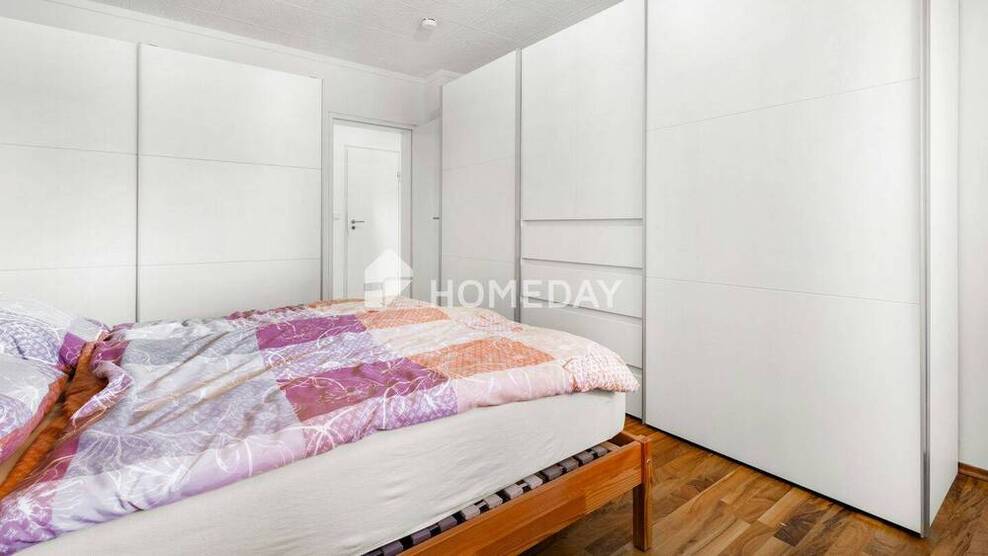 Attraktive Wohnung mit Einbauküche und Gäste-WC in beliebter Wohnlage