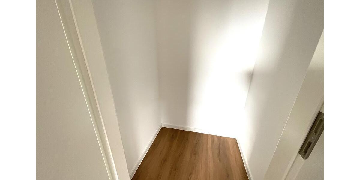 Etagenwohnung Nürnberg Gleißhammer - 3 Zimmer, 73 m&sup2;, 1.294&euro; | Angebot:25781706