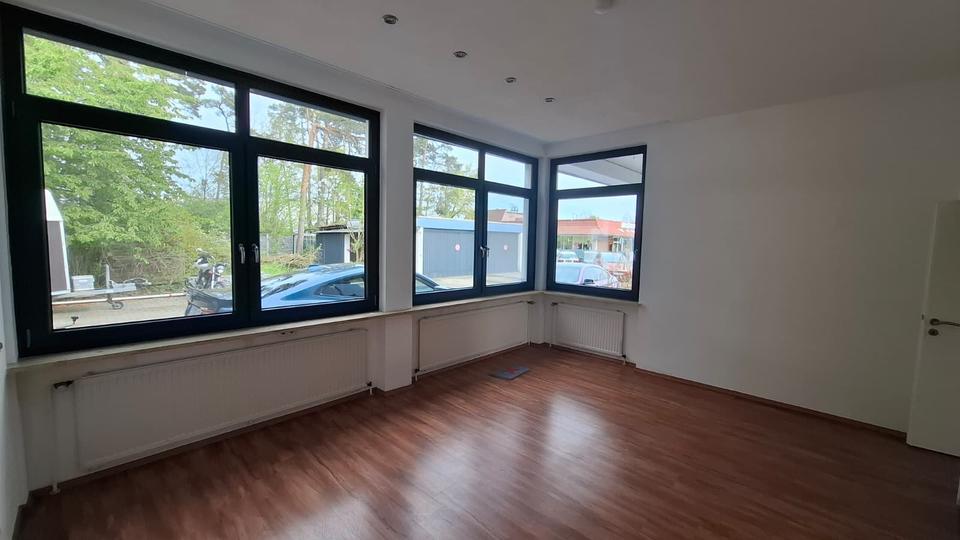 Erdgeschoßwohnung Erlangen Alterlangen - 3 Zimmer, 102 m&sup2;, 1.380&euro; | Angebot:26355424