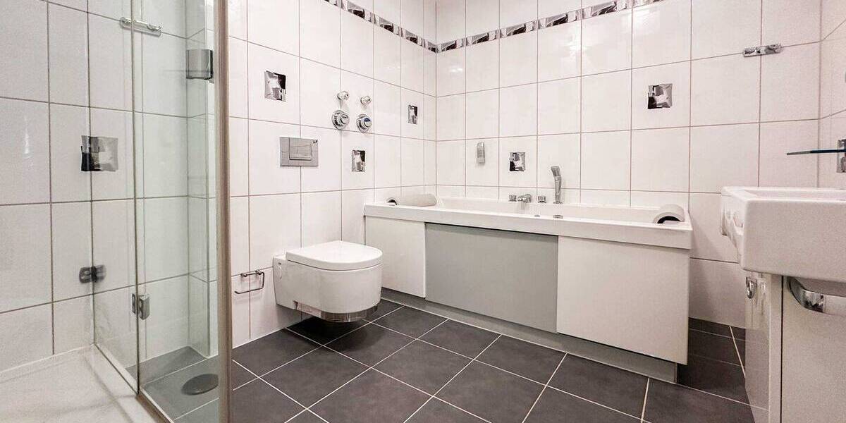 Etagenwohnung Nürnberg Sebald - 3 Zimmer, 100 m&sup2;, 449.000&euro; | Angebot:26820307