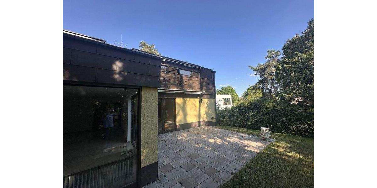 Wohnen mit WOW-Effekt - Freistehendes Architektenhaus mit Platz, Potenzial u.v.m. in Behringersdorf 5 zimmer