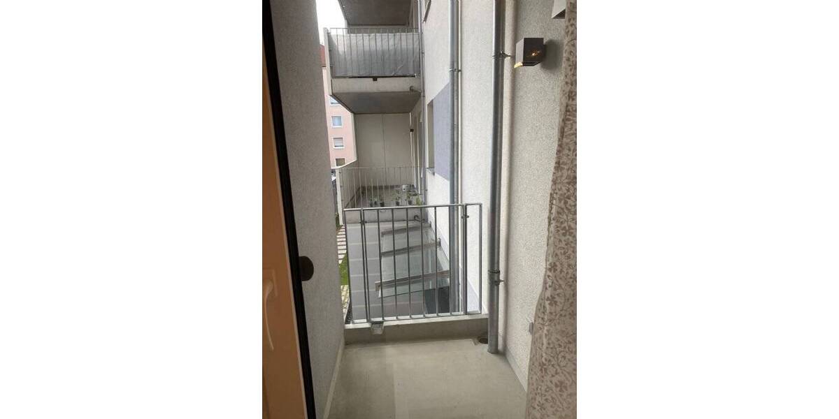 ++ 1,5-Zi-Whg mit Einbauküche & Loggia ++ 1 zimmer