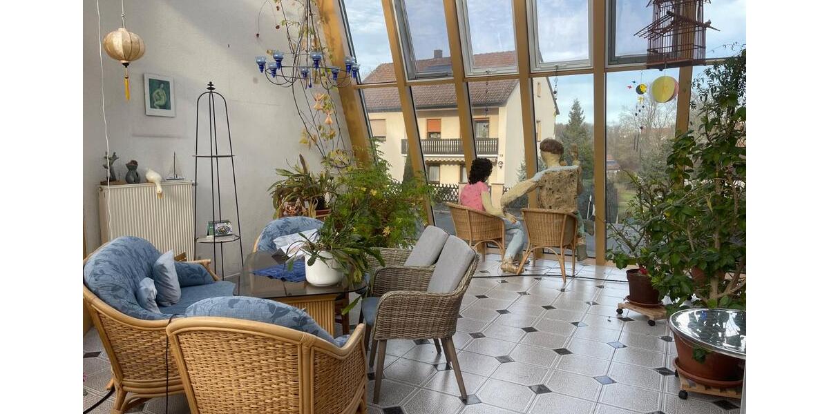 Endlich genügend Platz ! Große DHH mit Wintergarten und vielem mehr in Heilsbronn 6 zimmer