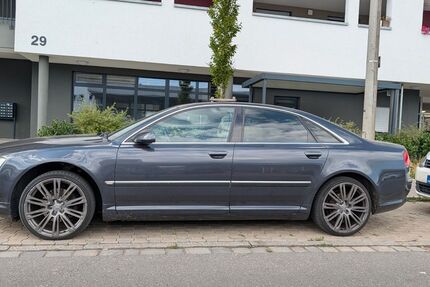 Audi A8 264.000 km 2.500 &euro; Nürnberg 90439