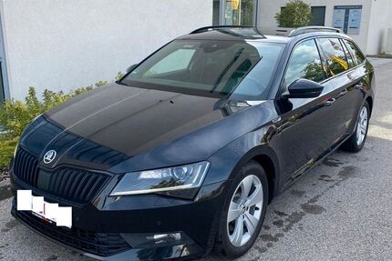 Skoda Superb 142.000 km 16.990 &euro; Nürnberg 90431