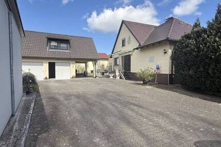 Haus Büchenbach Tennenlohe - 6 Zimmer, 174 m&sup2;, 629.000&euro; | Angebot:25983266