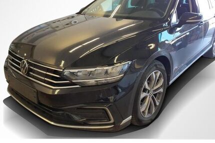 VW Passat 77.350 km 22.980 € Schwabach 91126